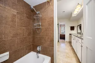 5703 Green Springs Dr, Houston, TX 77066 - Photo 38