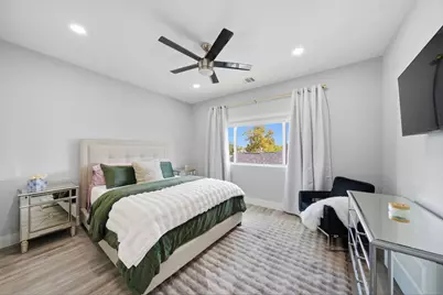 219 Pheasant Street #B, Houston, TX 77018 - Photo 18