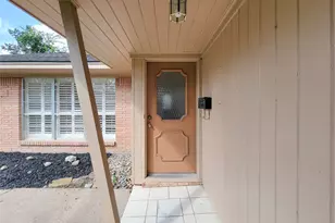 5442 Kinglet St, Houston, TX 77096 - Photo 22