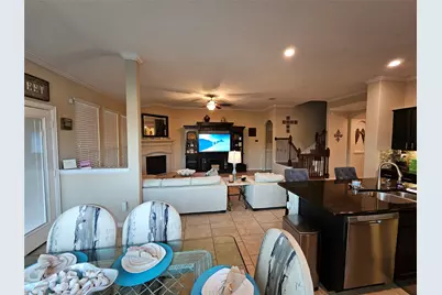 402 Stockport Drive, League City, TX 77573 - Photo 8