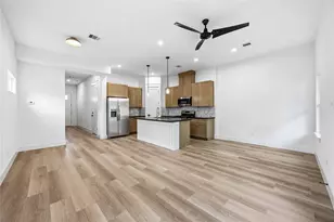 5601 Nielan St, Houston, TX 77028 - Photo 10