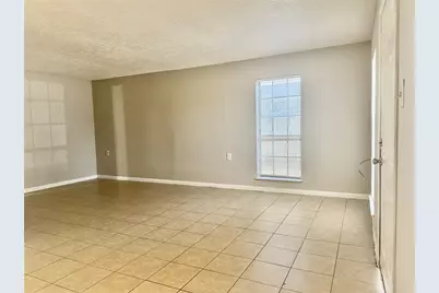 9413 Hollock Street #B, Houston, TX 77075 - Photo 4