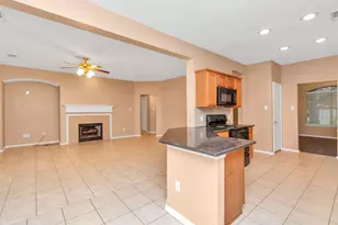 8506 Chancellorsville Ln, Houston, TX 77083 - Photo 16
