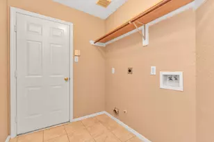 8506 Chancellorsville Ln, Houston, TX 77083 - Photo 32