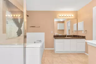 8506 Chancellorsville Ln, Houston, TX 77083 - Photo 26