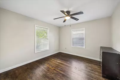 6621 Westview, Houston, TX 77055 - Photo 18