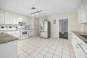 6621 Westview, Houston, TX 77055 - Photo 6