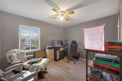 8901 Woodlyn Road, Houston, TX 77078 - Photo 18