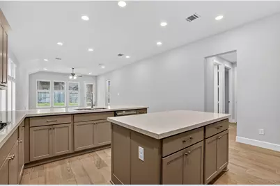 15711 Autumn Sun Court, Conroe, TX 77302 - Photo 8