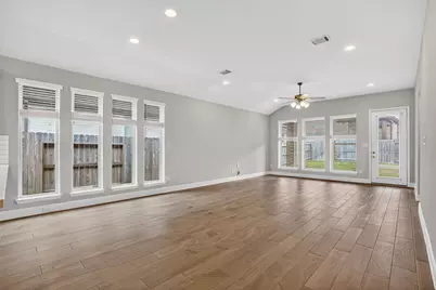 15711 Autumn Sun Court, Conroe, TX 77302 - Photo 14