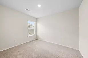 260 Gallant Front Trl, Magnolia, TX 77354 - Photo 2