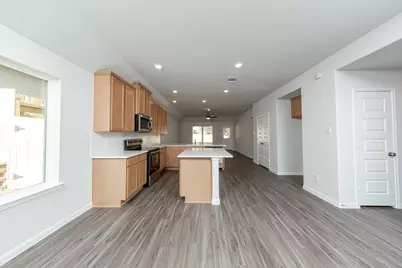 213 Lake Estates Drive, Montgomery, TX 77356 - Photo 6