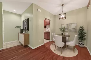10053 Westpark Dr, Houston, TX 77042 - Photo 4