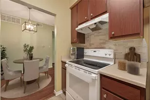 10053 Westpark Dr, Houston, TX 77042 - Photo 10