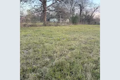 605 County Road, Dayton, TX 77535 - Photo 2