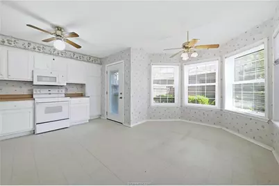 2400 Longmire Drive #103, College Station, TX 77845 - Photo 4
