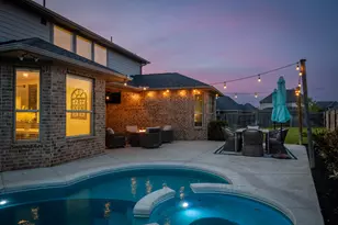 29802 Norwood Canyon Ln, Katy, TX 77423 - Photo 2