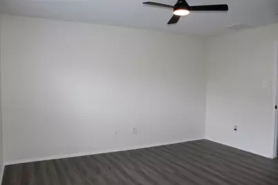 11955 Chanteloup Drive, Houston, TX 77047 - Photo 18