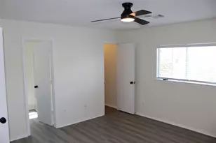 11955 Chanteloup Dr, Houston, TX 77047 - Photo 22