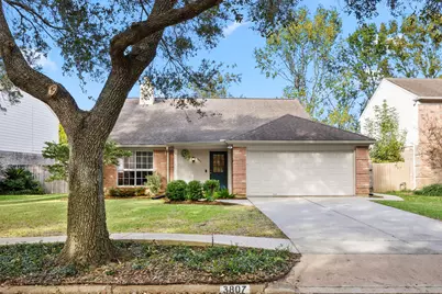 3807 Flintrock Lane, Sugar Land, TX 77479 - Photo 4