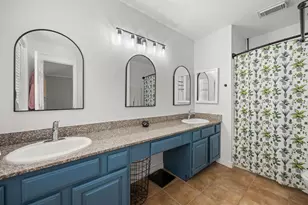 3807 Flintrock Ln, Sugar Land, TX 77479 - Photo 18