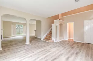 9523 Tallow Tree Dr, Houston, TX 77070 - Photo 8