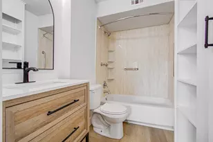 11002 Hammerly Blvd, Houston, TX 77043 - Photo 24
