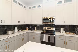 4834 Higgins St, Houston, TX 77033 - Photo 6