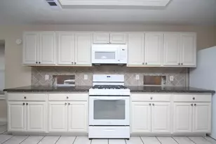 10430 Sanibel Falls Ct, Houston, TX 77095 - Photo 10