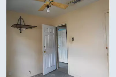 8535 Wiggins Street, Houston, TX 77029 - Photo 20