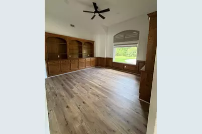 10210 Stidham Road, Conroe, TX 77302 - Photo 16