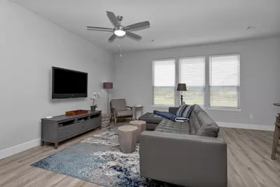 454 S Centro Circle, Shenandoah, TX 77385 - Photo 12