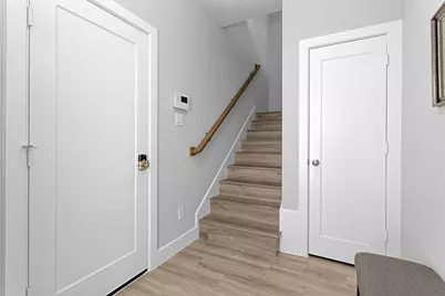 454 S Centro Circle, Shenandoah, TX 77385 - Photo 4