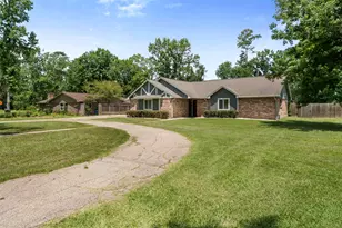 15151 Robin Trail, Conroe, TX 77302 - Photo 32