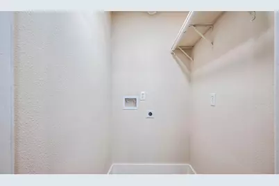 5502 Hewitt Drive, Houston, TX 77092 - Photo 22