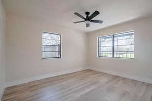 5502 Hewitt Dr, Houston, TX 77092 - Photo 12