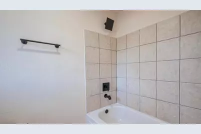 5502 Hewitt Drive, Houston, TX 77092 - Photo 18