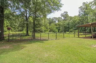 164 Tom, Livingston, TX 77351 - Photo 10