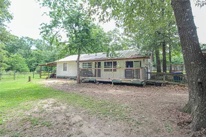 164 Tom, Livingston, TX 77351 - Photo 2