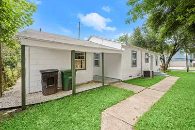 201 N Lenox, Houston, TX 77011 - Photo 4