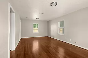 201 N Lenox, Houston, TX 77011 - Photo 6