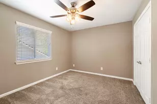 19 Shimmer Pond Pl, The Woodlands, TX 77385 - Photo 28