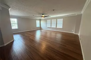 7739 Hunters Peak Ln, Baytown, TX 77523 - Photo 8