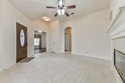 4055 Bentwood Drive, Dickinson, TX 77539 - Photo 8