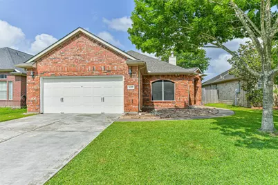 4055 Bentwood Drive, Dickinson, TX 77539 - Photo 6