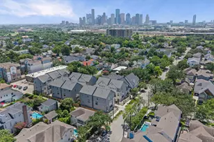 2920 Michaux St, Houston, TX 77009 - Photo 2
