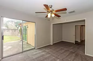 12426 Sungate Ln, Houston, TX 77071 - Photo 6