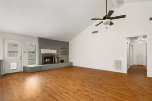 15619 Boulder Oaks Dr, Houston, TX 77084 - Photo 6