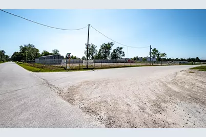 13628 Kennedy Drive, Splendora, TX 77372 - Photo 6