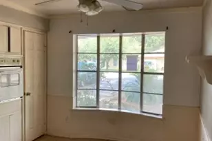 718 Hollyvale Dr, Houston, TX 77060 - Photo 8